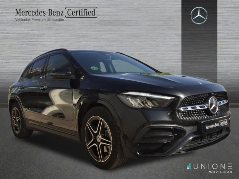 Mercedes-Benz GLA  200 d