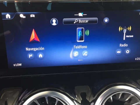 Mercedes-Benz GLA  200 d