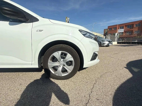 Dacia Sandero   TCe Essential 67kW