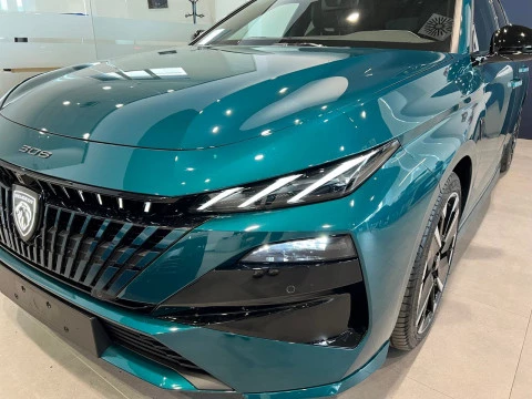 Peugeot 308 5P GT BlueHDi 130 S&S EAT8