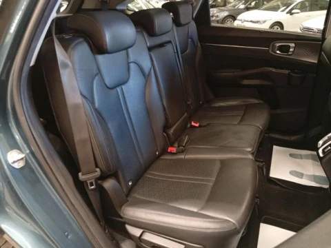 Kia Sorento 1.6 T-GDi HEV Plus Edition 4x2 7pl