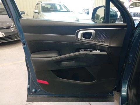 Kia Sorento 1.6 T-GDi HEV Plus Edition 4x2 7pl