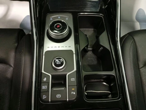 Kia Sorento 1.6 T-GDi HEV Plus Edition 4x2 7pl