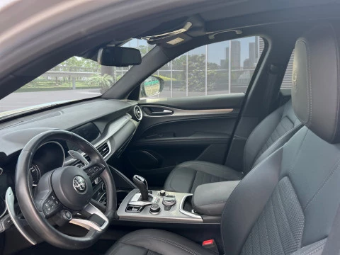 Alfa Romeo Stelvio 2.0 Gasolina 147kW (200cv) SPRINT Q4