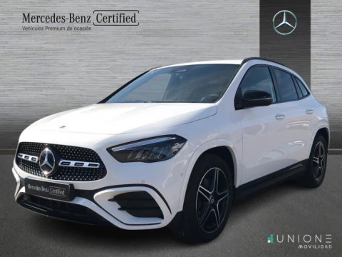 Mercedes-Benz GLA  200 d