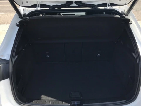 Mercedes-Benz GLA  200 d