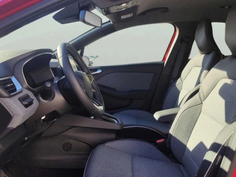 Renault Clio  E-TECH Full Hybrid Techno 105kW