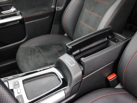 Mercedes-Benz Clase B 2.0 B 200 D DCT 150 5P