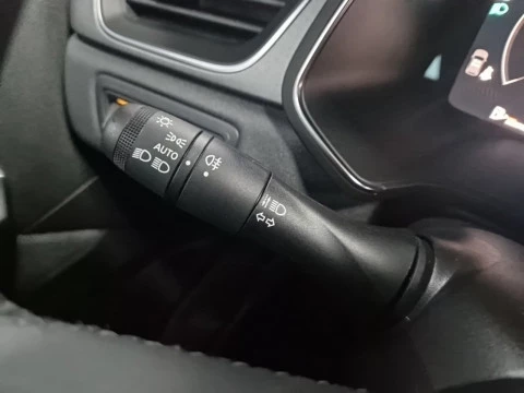 Renault Captur techno Eco-G 100cv (74 kW)