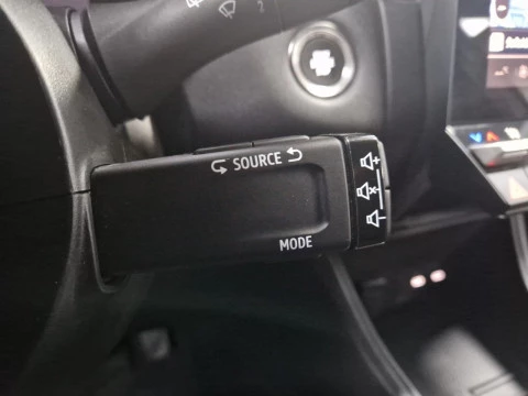 Renault Captur techno Eco-G 100cv (74 kW)