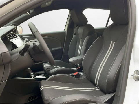 Opel Corsa 1.2T XHLHybrid 81kW GS eDCT