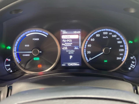 Lexus NX 2.5 300h F Sport 4WD Panorámico