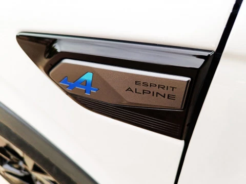 Renault Arkana ESPRIT ALPINE FULL HYBRID 145CV