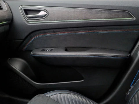 Renault Arkana ESPRIT ALPINE FULL HYBRID 145CV