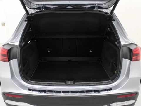 Mercedes-Benz GLA 2.0 GLA 200 D DCT 150 5P