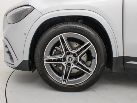 Mercedes-Benz GLA 2.0 GLA 200 D DCT 150 5P