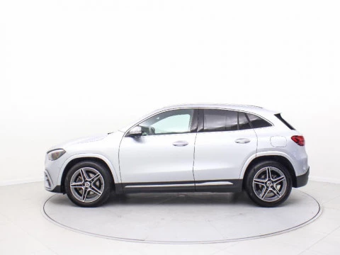 Mercedes-Benz GLA 2.0 GLA 200 D DCT 150 5P