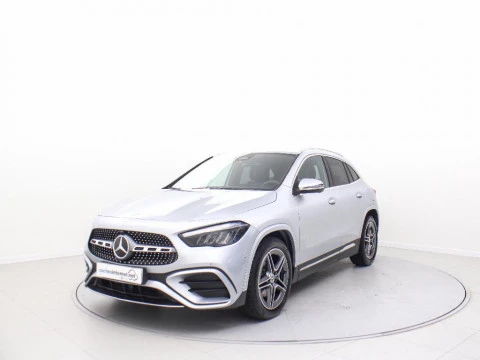 Mercedes-Benz GLA 2.0 GLA 200 D DCT 150 5P