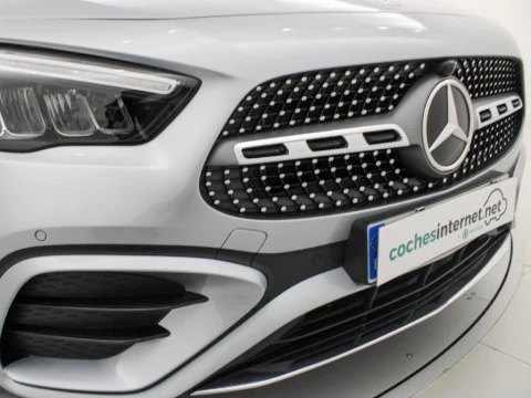 Mercedes-Benz GLA 2.0 GLA 200 D DCT 150 5P