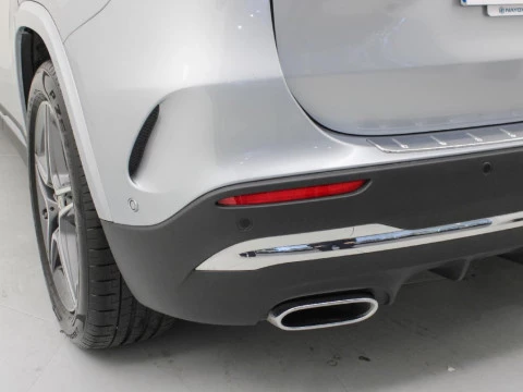 Mercedes-Benz GLA 2.0 GLA 200 D DCT 150 5P