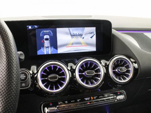 Mercedes-Benz GLA 2.0 GLA 200 D DCT 150 5P