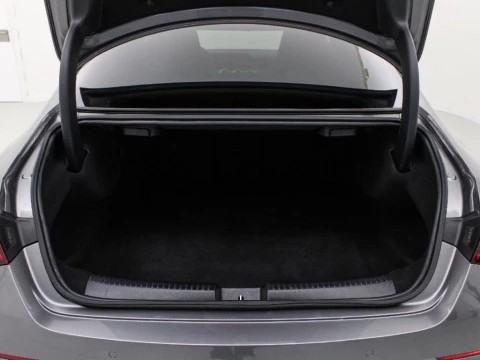 Mercedes-Benz CLA CLA 200 MHEV DCT 163 4P