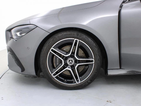 Mercedes-Benz CLA CLA 200 MHEV DCT 163 4P