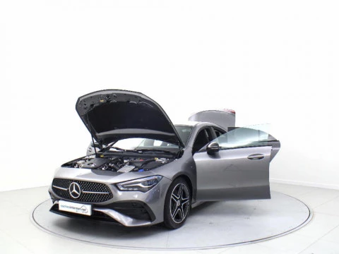 Mercedes-Benz CLA CLA 200 MHEV DCT 163 4P