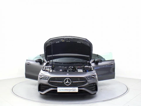Mercedes-Benz CLA CLA 200 MHEV DCT 163 4P