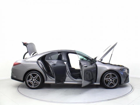 Mercedes-Benz CLA CLA 200 MHEV DCT 163 4P