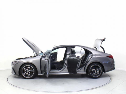 Mercedes-Benz CLA CLA 200 MHEV DCT 163 4P