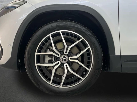Mercedes-Benz EQA 250+ + AMG Line
