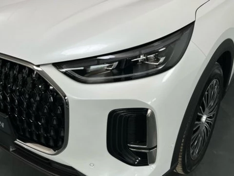 EBRO S900 PHEV 1.5 TGDI 3DHT 4X4 Luxury