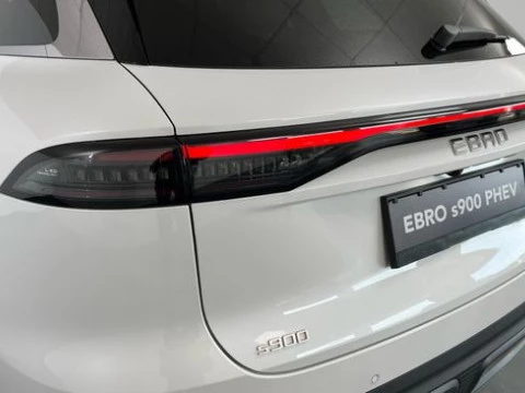 EBRO S900 PHEV 1.5 TGDI 3DHT 4X4 Luxury