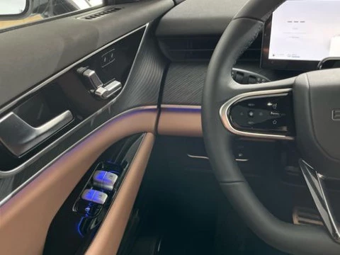 EBRO S900 PHEV 1.5 TGDI 3DHT 4X4 Luxury