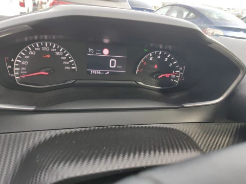 Peugeot 2008 Active Pack BlueHDI 81kW (110CV)