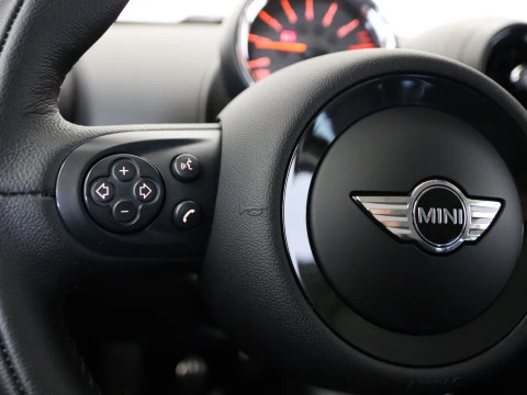 MINI COUNTRYMAN COOPER S ALL4 4X4