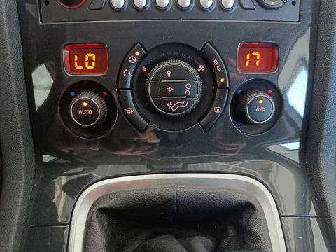 Peugeot 5008 Style 1.2 PureTech 130 S&S