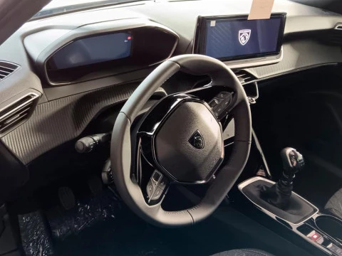 Peugeot 2008 1.2 GASOLINA 100 S&S ALLURE 5P