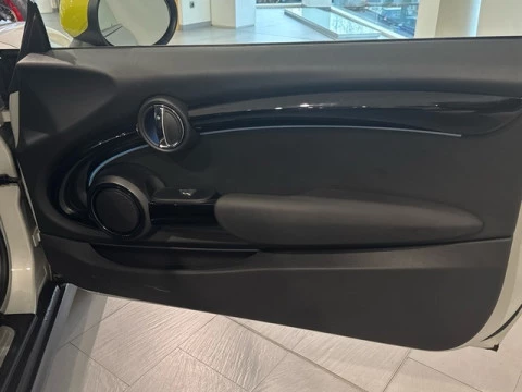 MINI Cooper  SE 135 kW (184 CV)