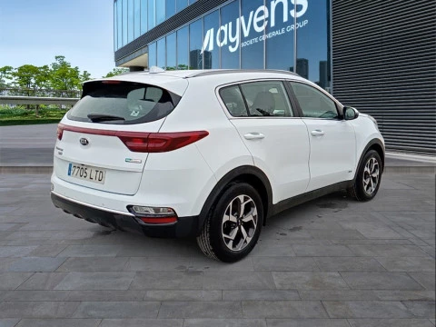 Kia Sportage 1.6 MHEV Business 100kW (136CV) 4x4