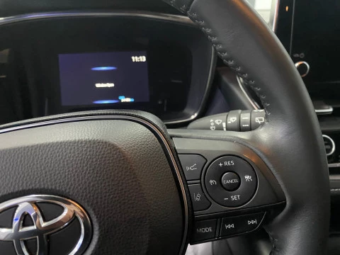 Toyota Corolla 1.8 125H ACTIVE TECH E-CVT