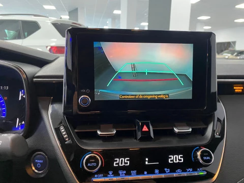 Toyota Corolla 1.8 125H ACTIVE TECH E-CVT