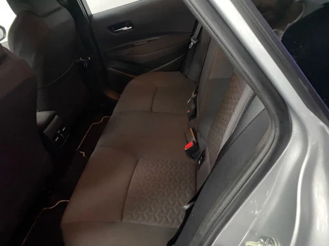 Toyota Corolla 1.8 125H ACTIVE TECH E-CVT