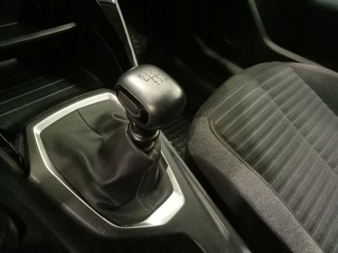 Peugeot 208 BlueHDi 73kW (100CV) Active