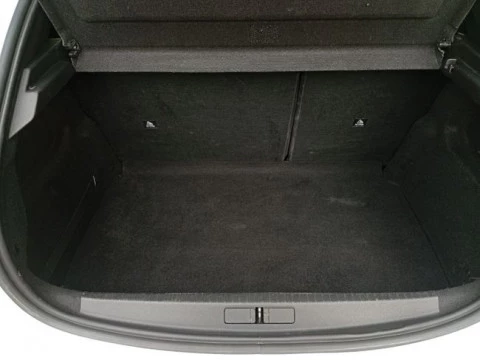 Peugeot 208 BlueHDi 73kW (100CV) Active