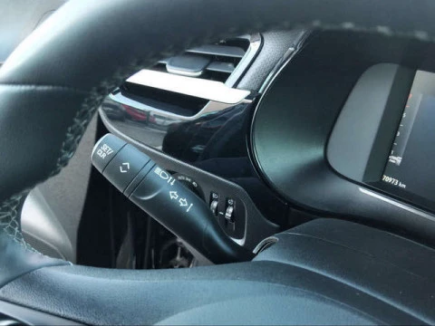 Opel Corsa 1.2T XHL GS 74 kW (100 CV)