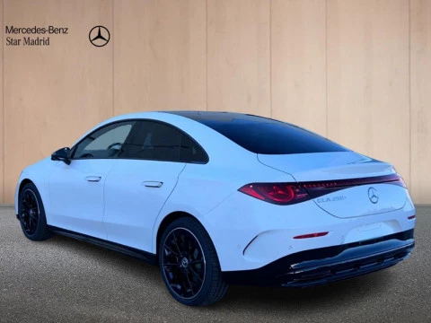 Mercedes-Benz CLA  250+ con tecnologia EQ