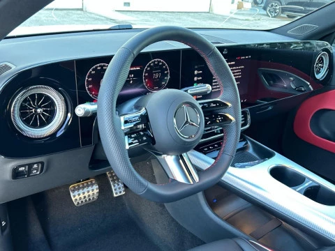 Mercedes-Benz CLA  250+ con tecnologia EQ