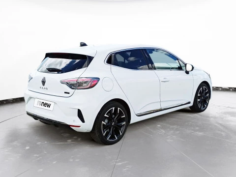 Renault Clio 1.6 E-TECH TECHNO 5P